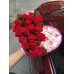 Цветочная композиция из 19 красных роз в коробке-серце "Raffaello"